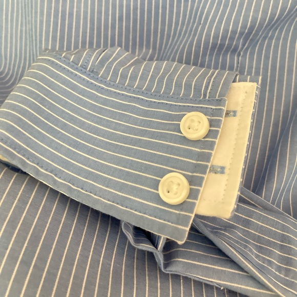 Banana Republic Women's Blue Blouse w/ Stripe - Picture 4 of 6